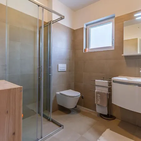 Guest house Pimpinella 3*