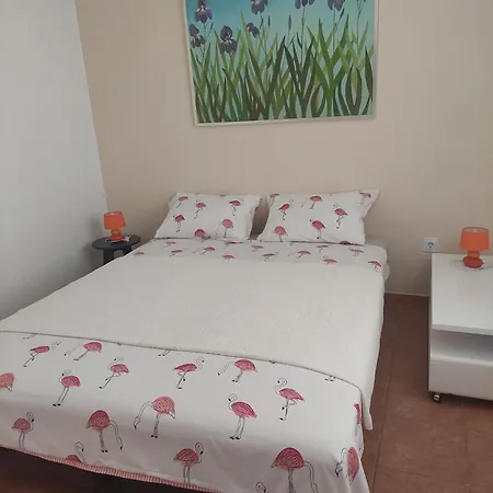 Pimpinella בית הארחה