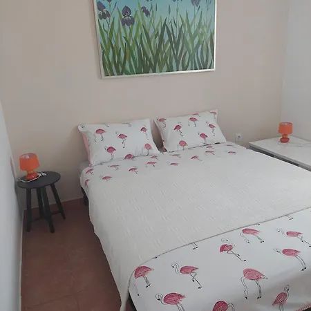 Pimpinella בית הארחה 3*