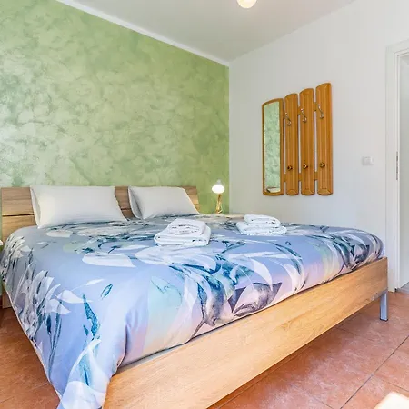 Pimpinella Guest house Premantura